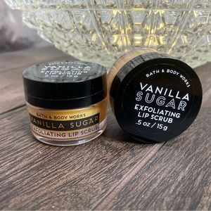 Bath & Body Works Vanilla Sugar Exfoliating Lip Scrub